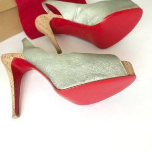 SALE CHRISTIAN LOUBOUTIN So Private Platform Heels